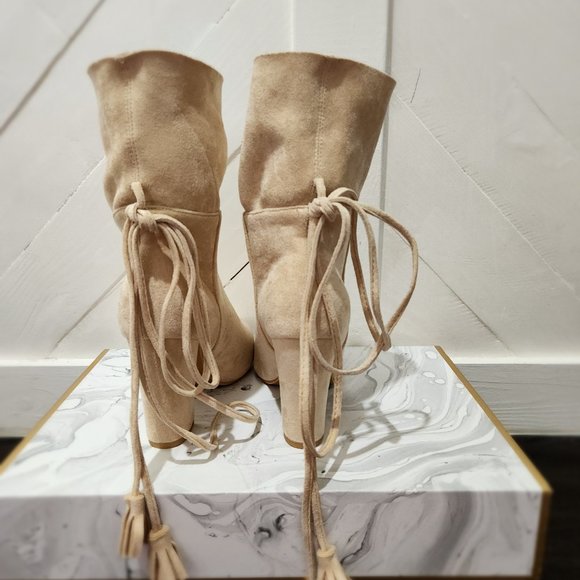 BOOTS - Picture 5 of 6